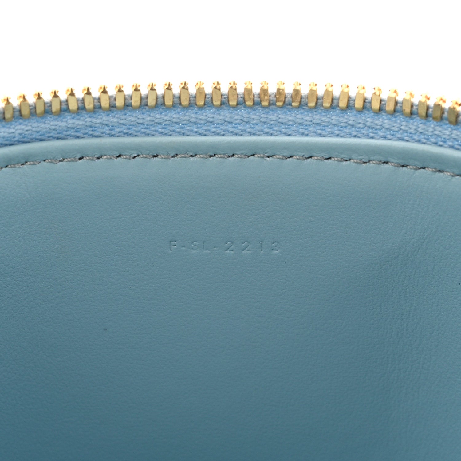 Smooth Calfskin Cuir Triomphe Mini Vanity Case California Blue