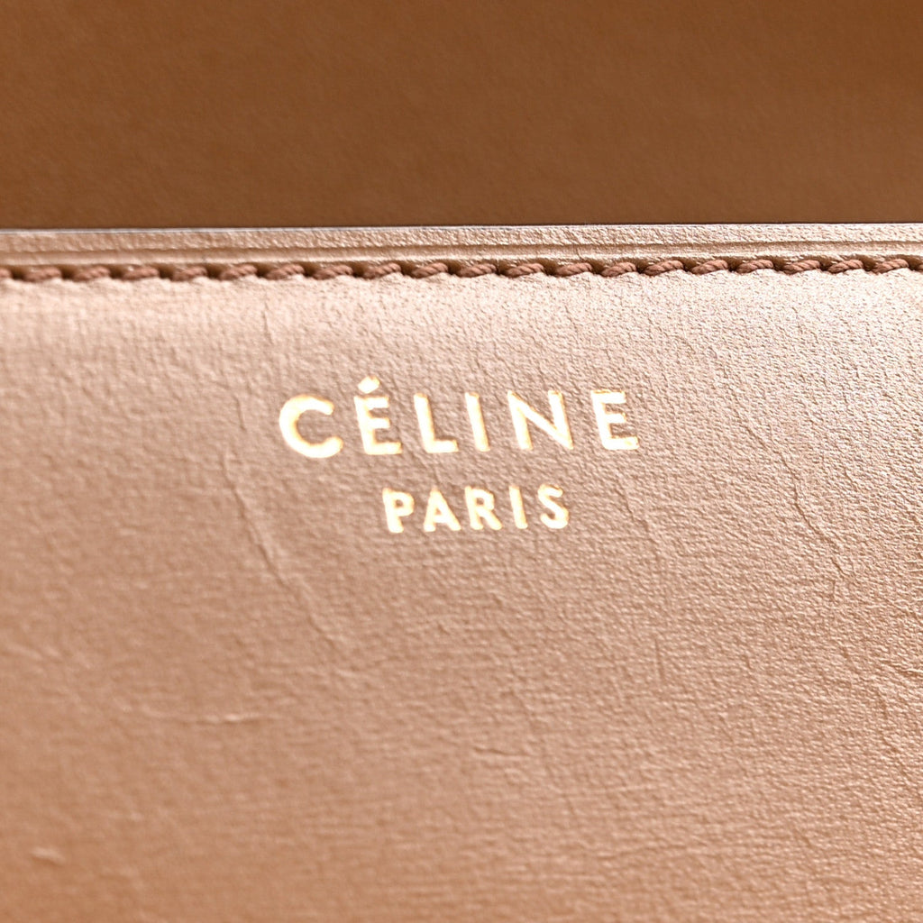 Box Calfskin Medium Classic Box Flap Bag Camel