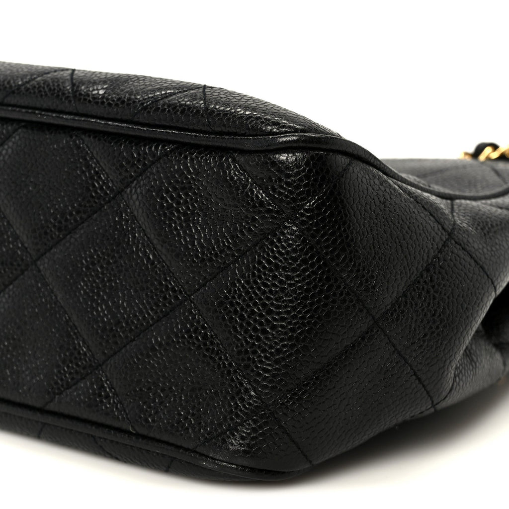 Caviar Quilted Shoulder Bag Black