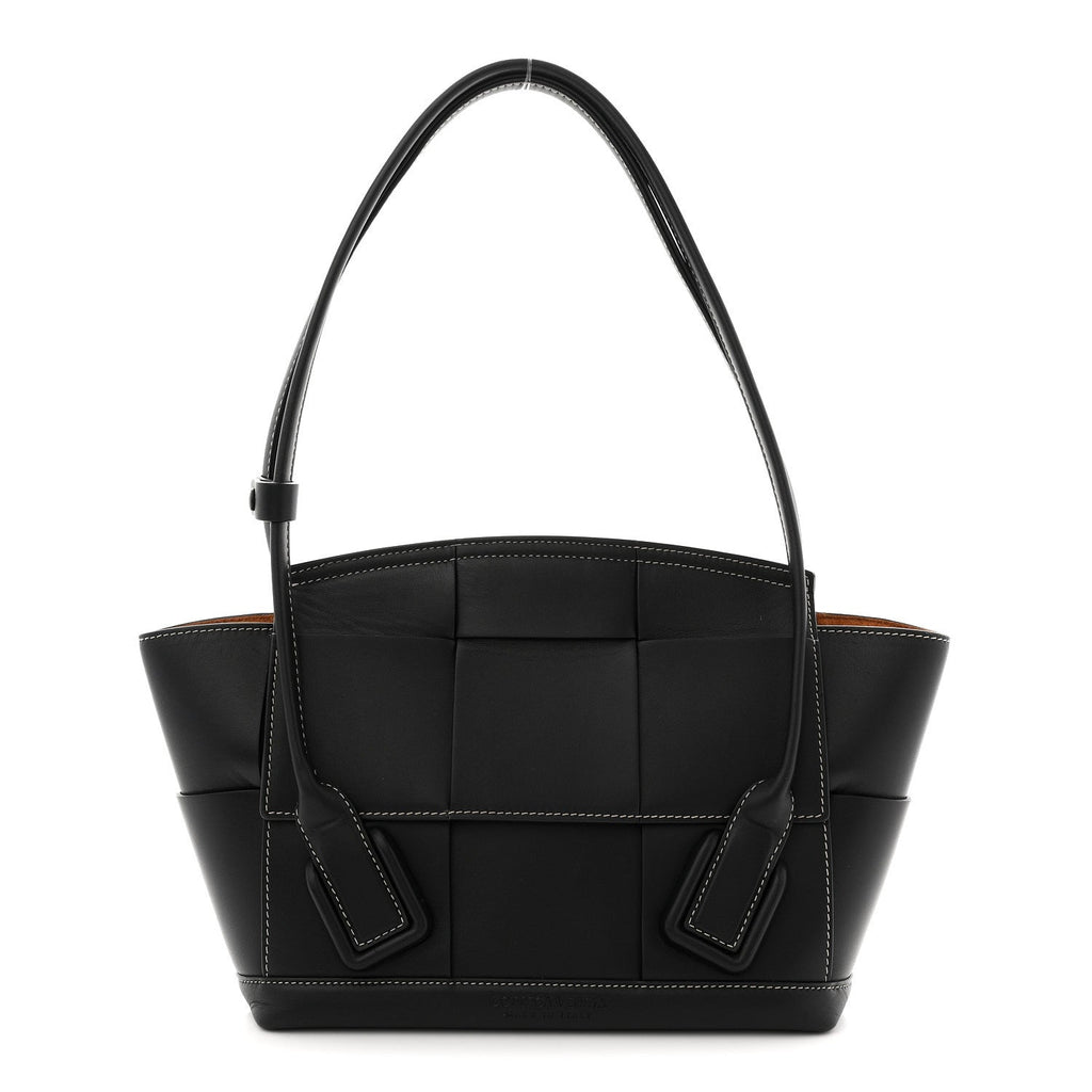 French Calfskin Maxi Intrecciato Arco 33 Black