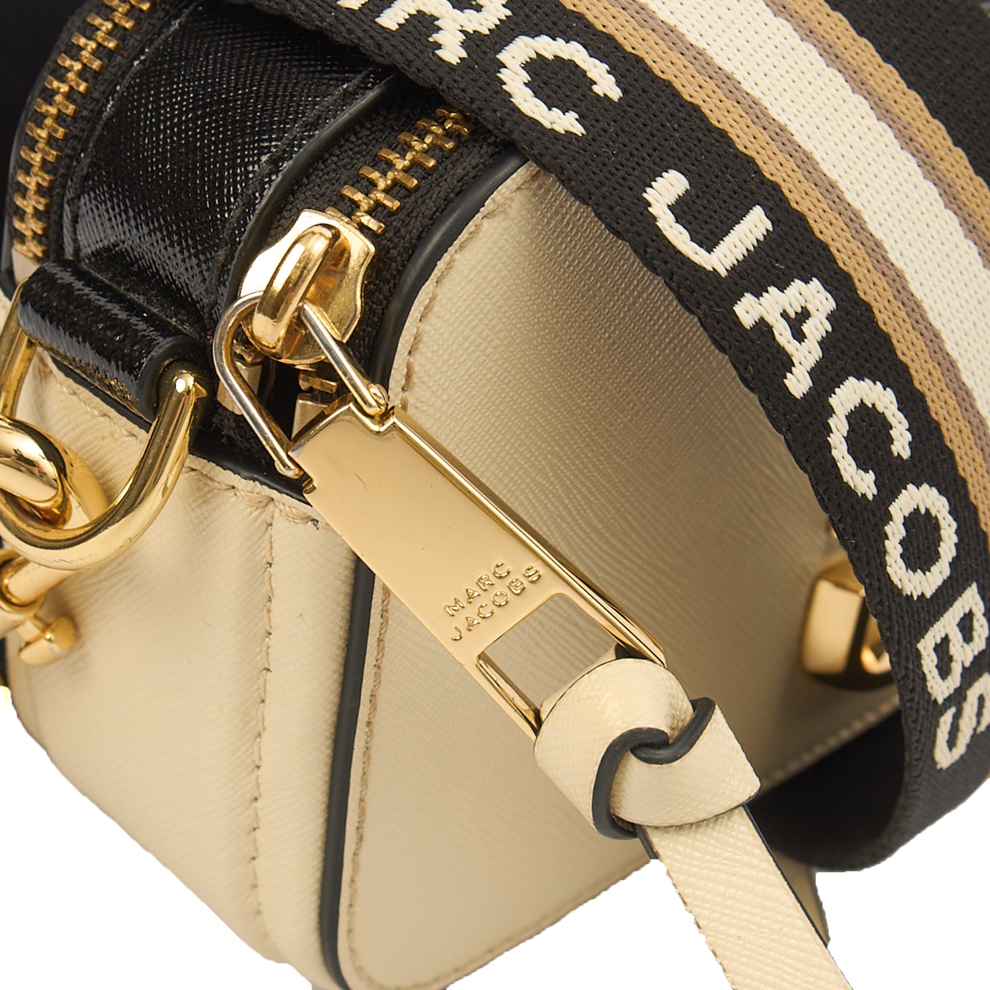 Marc Jacobs Cross Body Snapshot in Cream, Leather