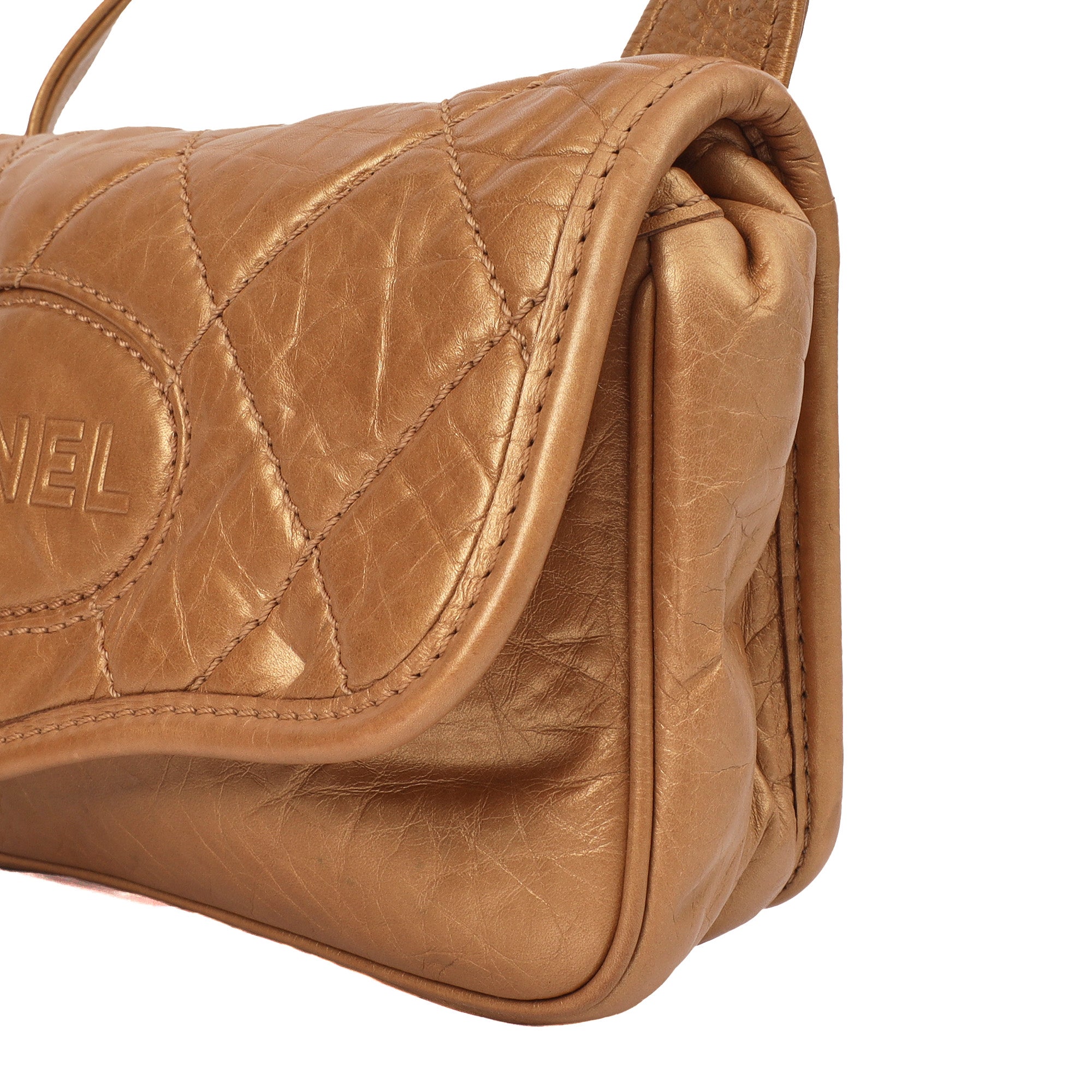 Chanel Shoulder Bag Vintage Shoulder Bag in Metallic, Calfskin Leather