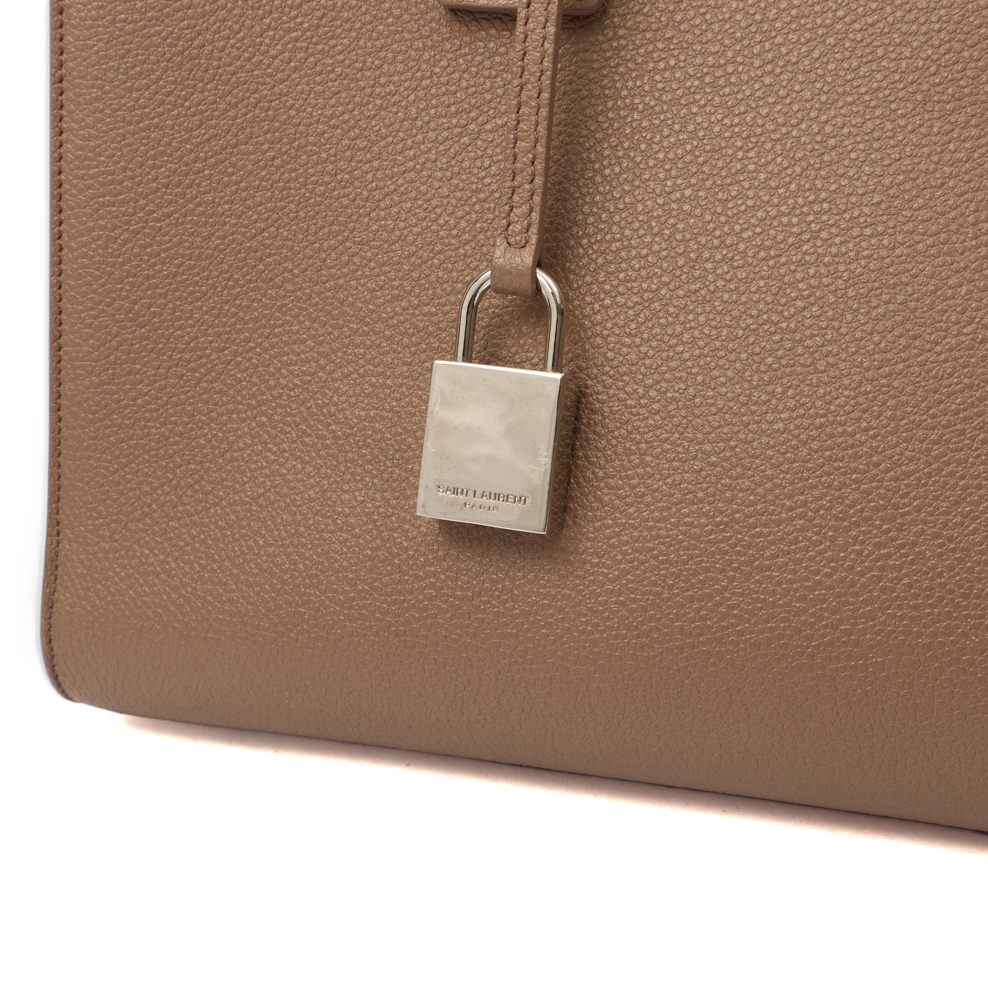 Saint Laurent Tote Sac de Jour Baby in Pink, Leather