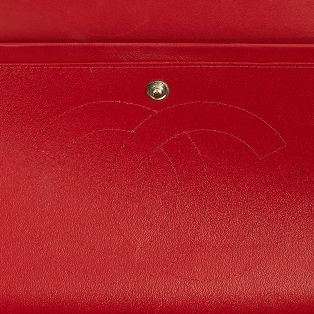 Chanel Shoulder Bag Classic Double Flap - Large in Red, Lambskin Leather