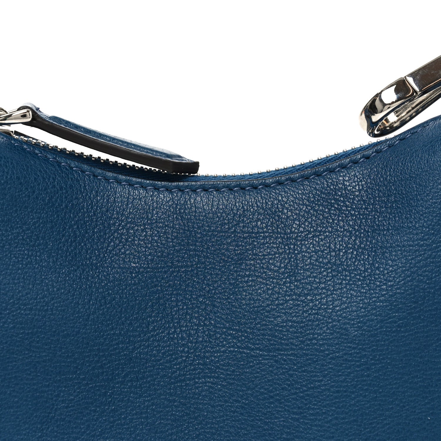 Vitello Grace Matte Nano Fendigraphy Hobo Charm Mirto