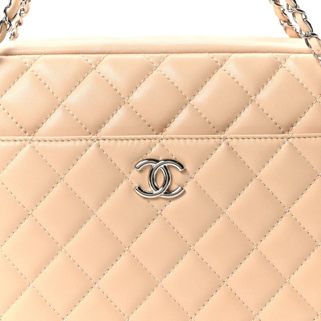 Shiny Lambskin Quilted Medium Camera Case Beige