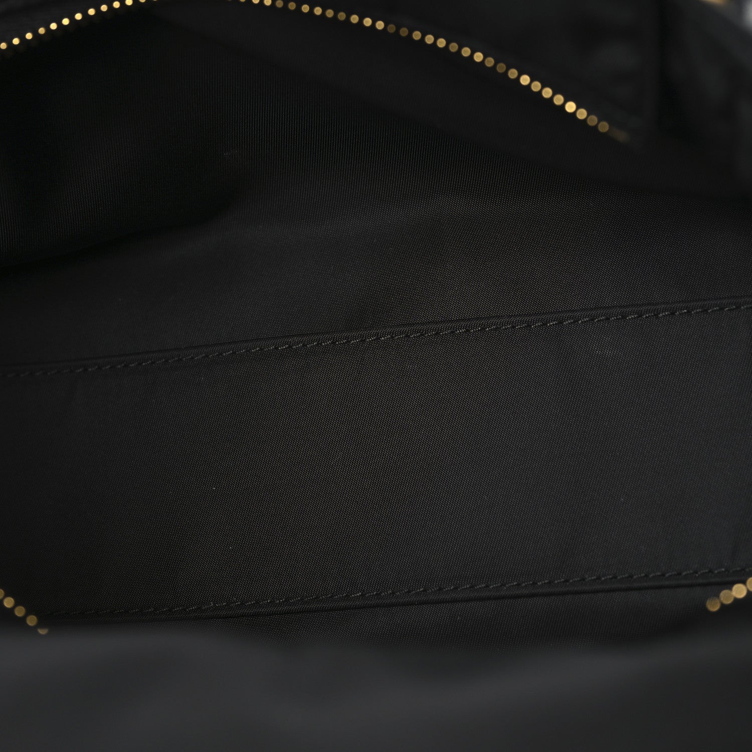 Re-Nylon Medium Explore Shoulder Bag Black