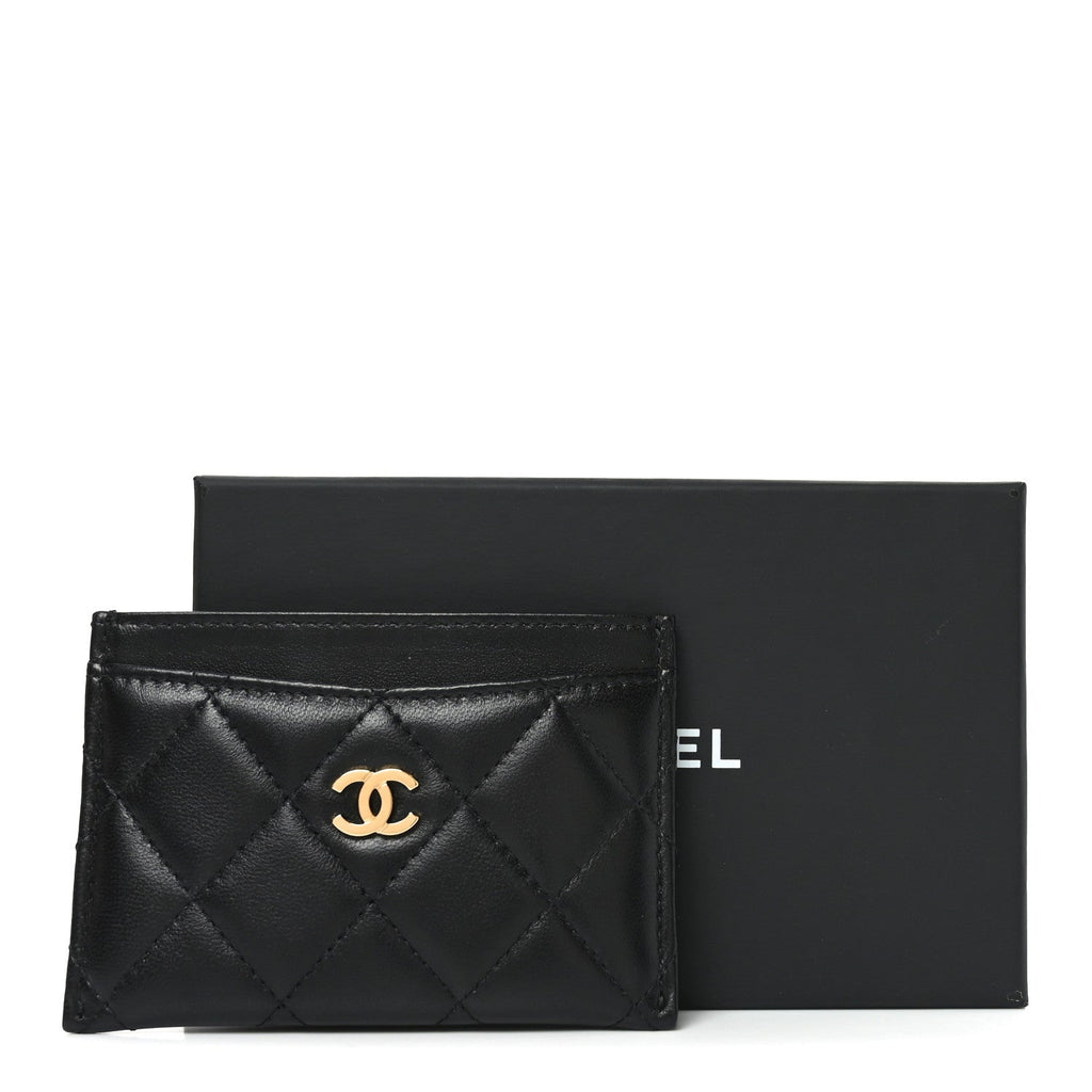 Lambskin Quilted  Holder Black