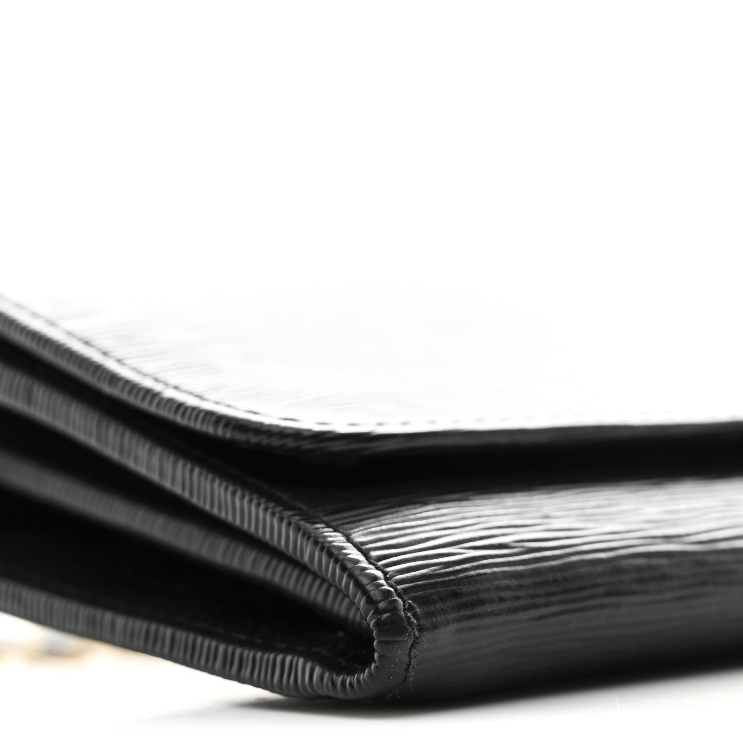 Vitello Move Metal Oro Chain Wallet Black