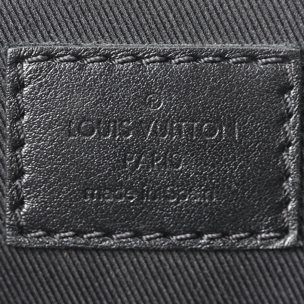 Monogram Eclipse Saumur Messenger NV Black