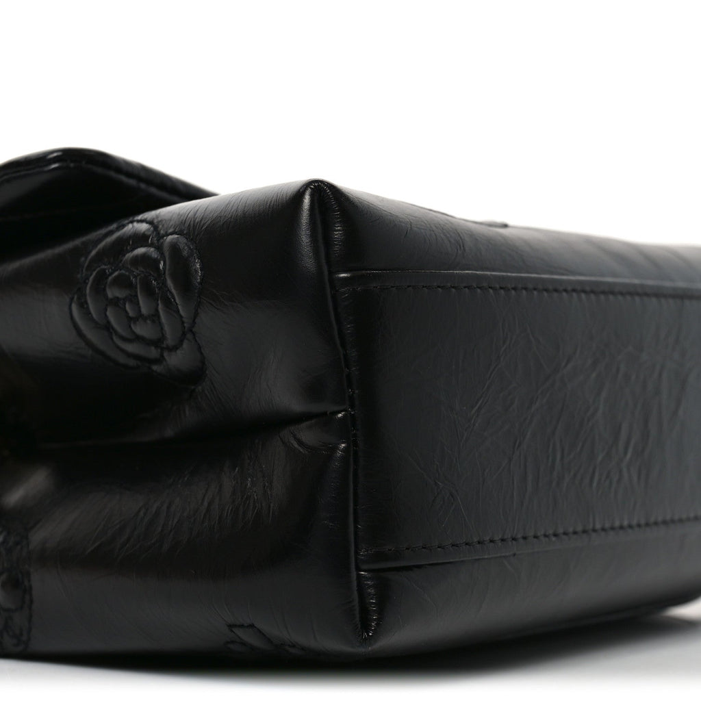 Crumbled Calfskin Embossed Flap Black