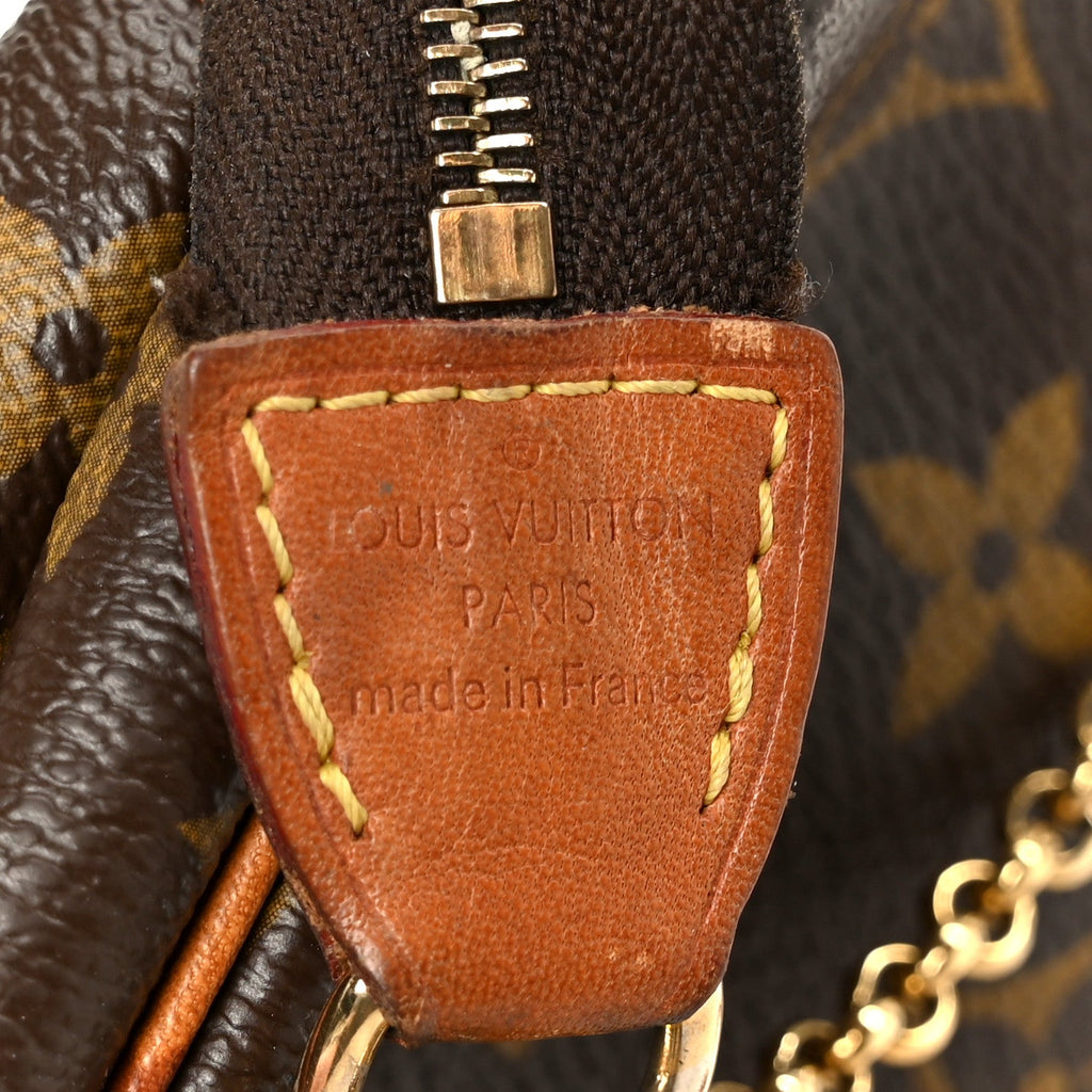 Monogram Eva Clutch