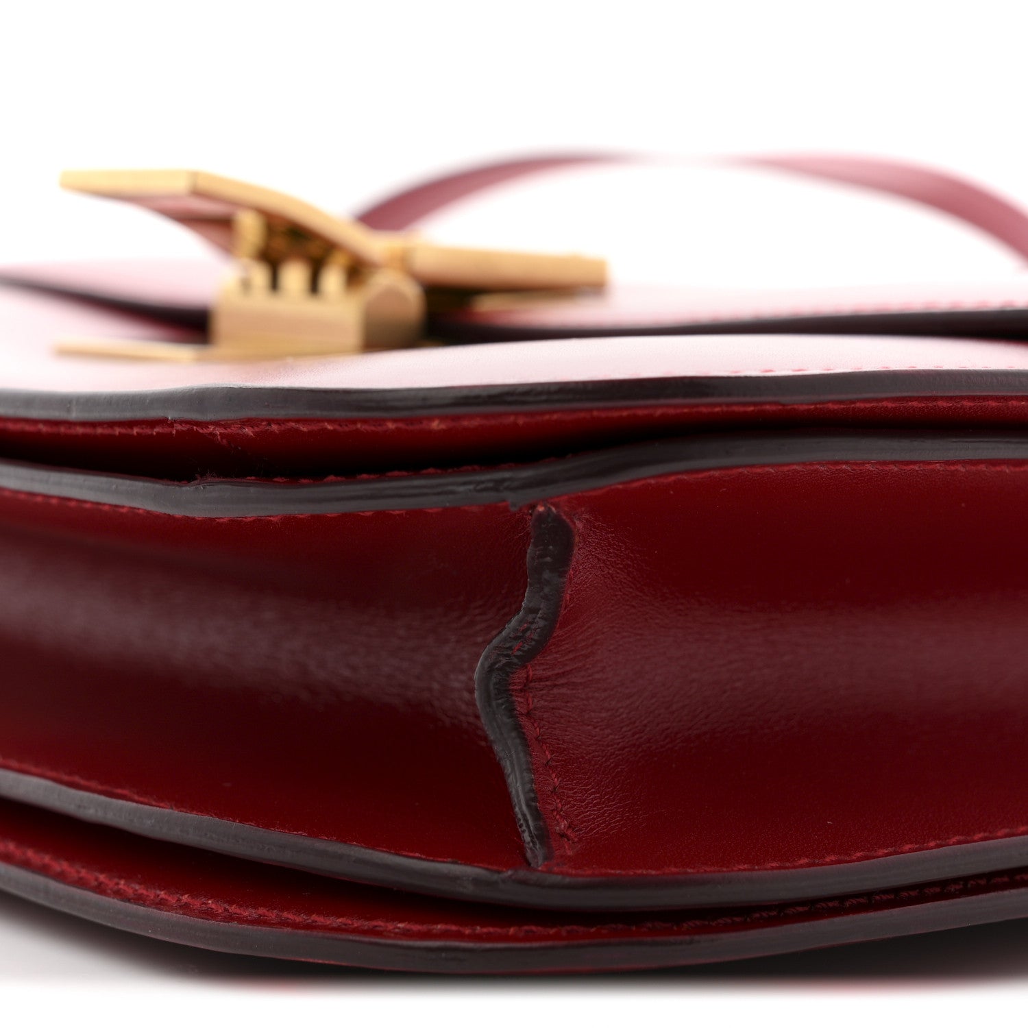 Box Calfskin Medium Classic Box Flap Bag Red