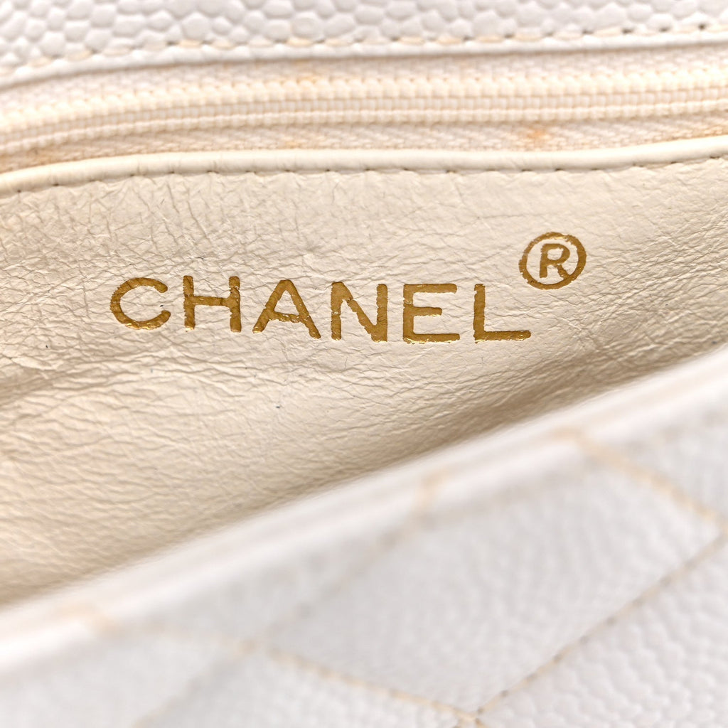 Caviar CC Shoulder Bag White