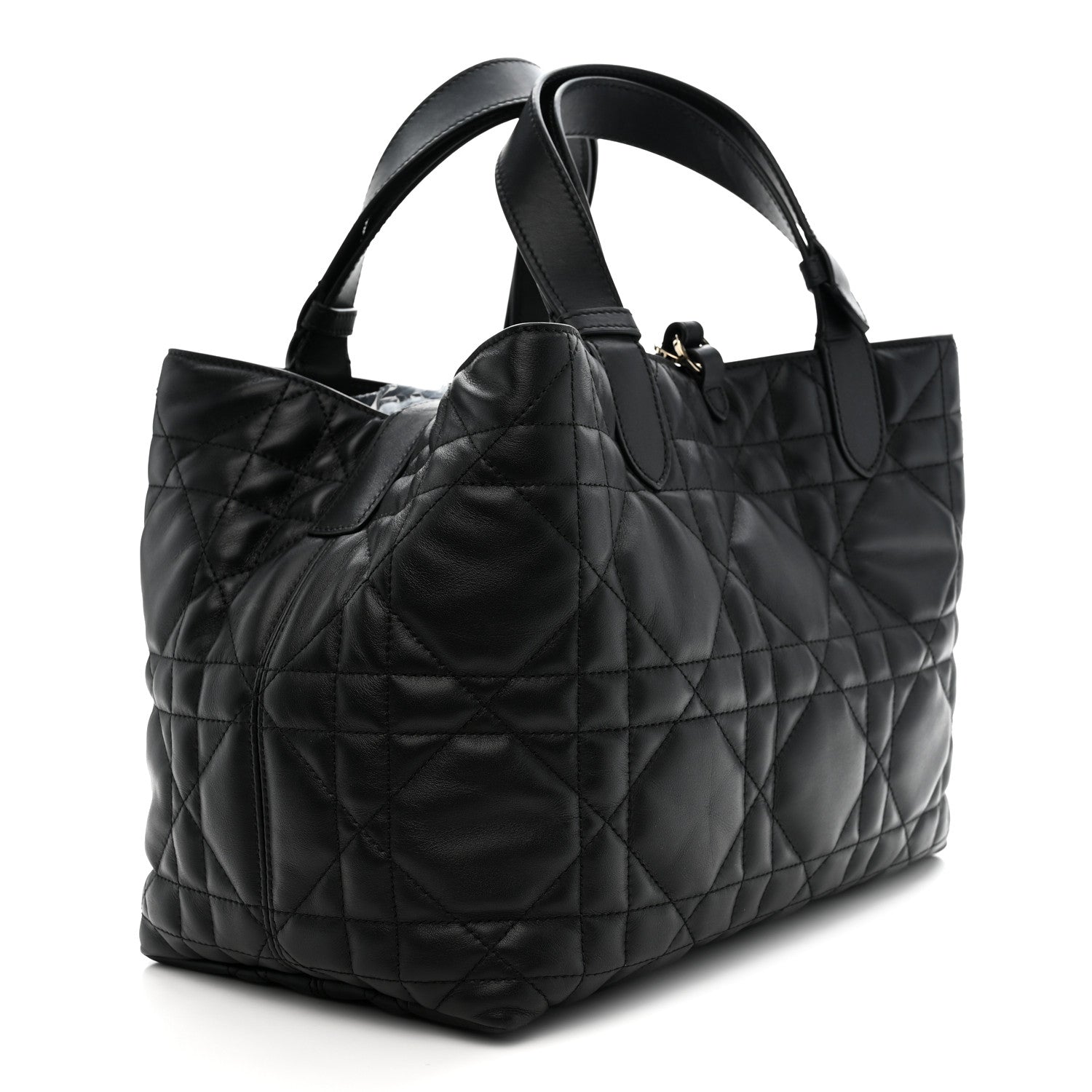 Calfskin Macrocannage Medium Toujours Black