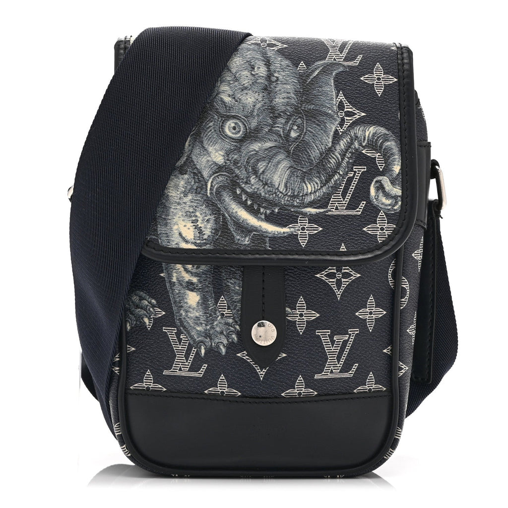 Savane Monogram Elephant Chapman Messenger BB Encre