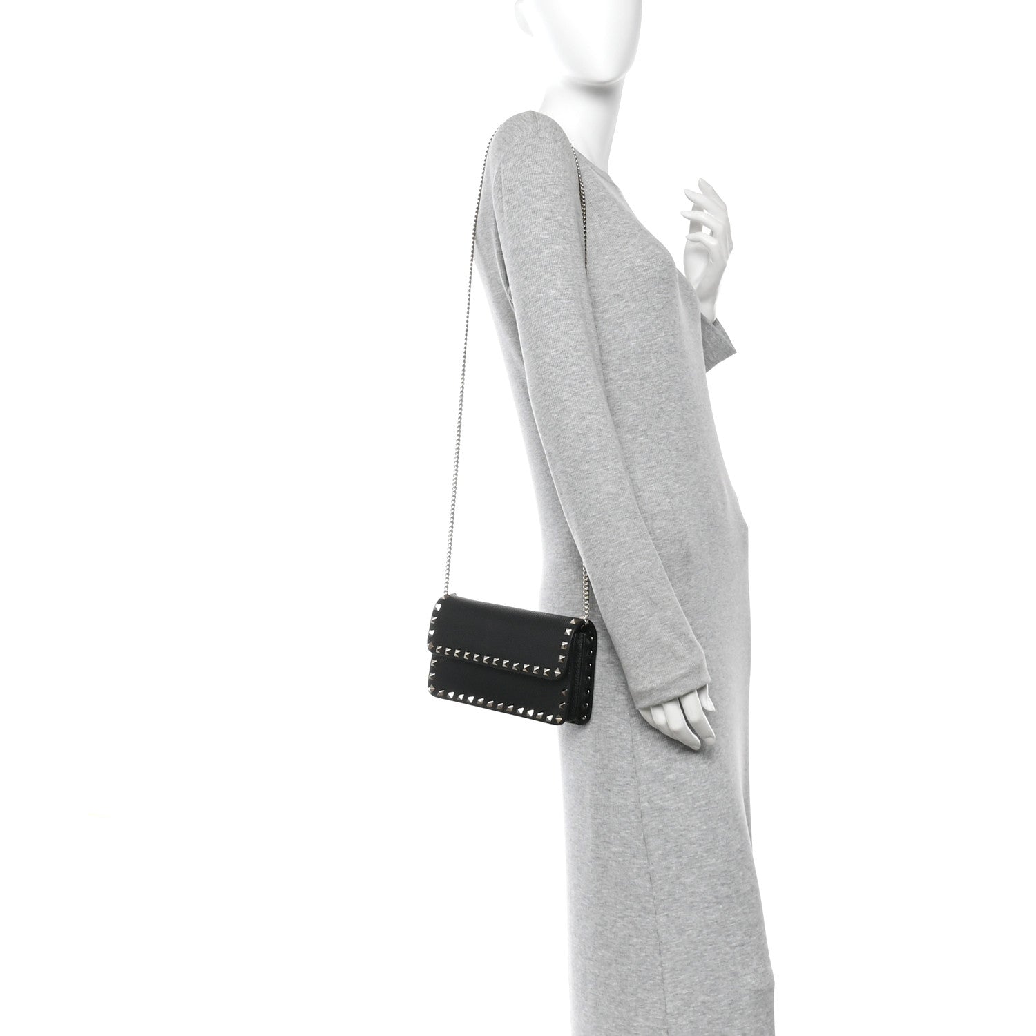 Pebbled Calfskin Rockstud Flap Wallet On Chain Black