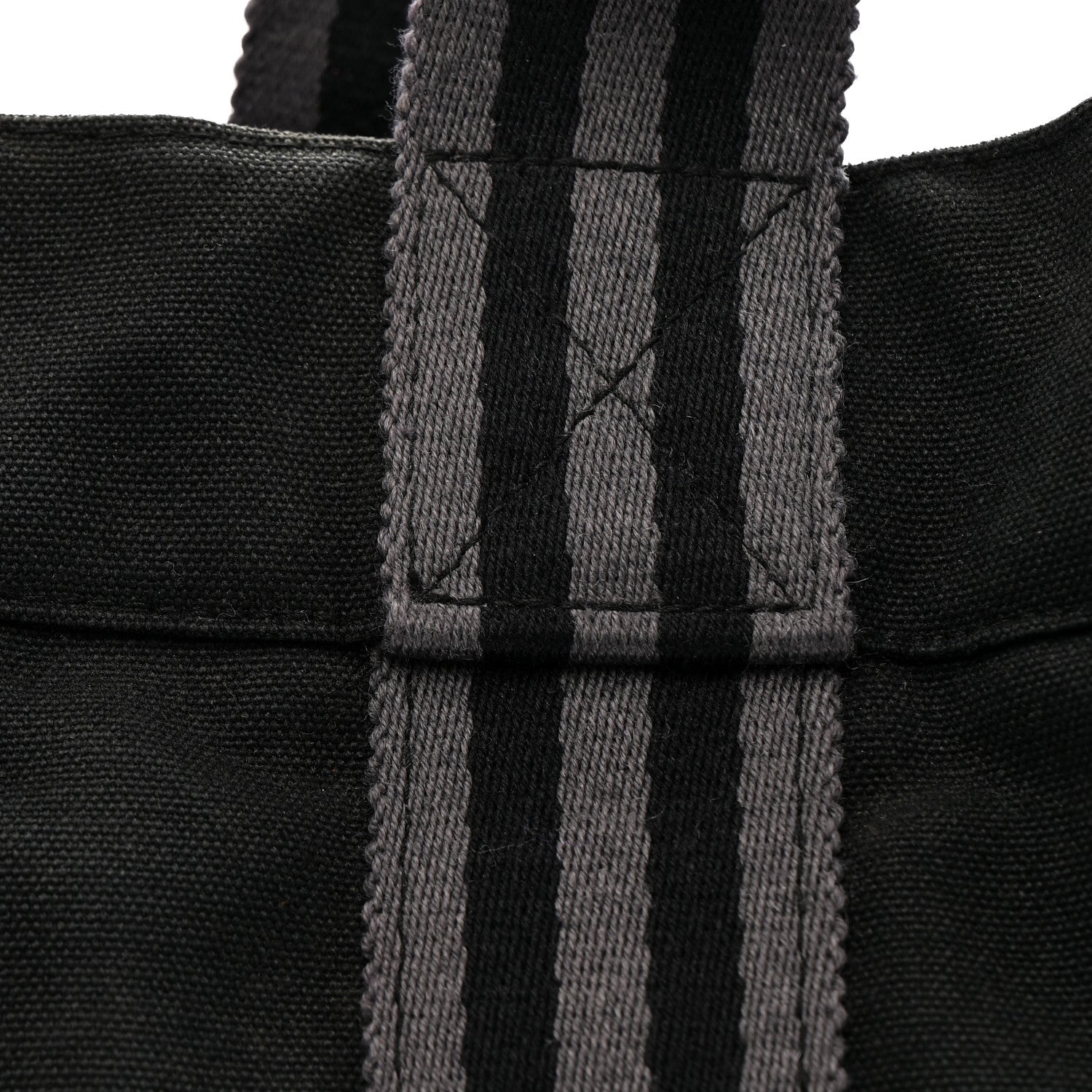 Canvas Herline MM Tote Black