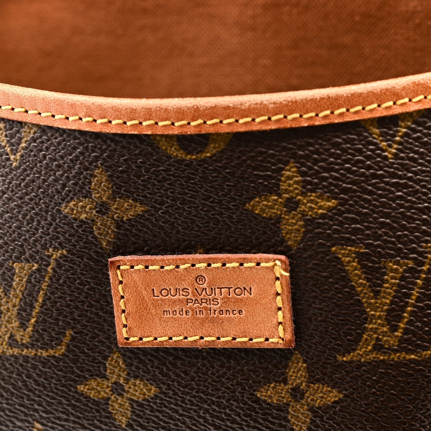 Monogram Saumur 35