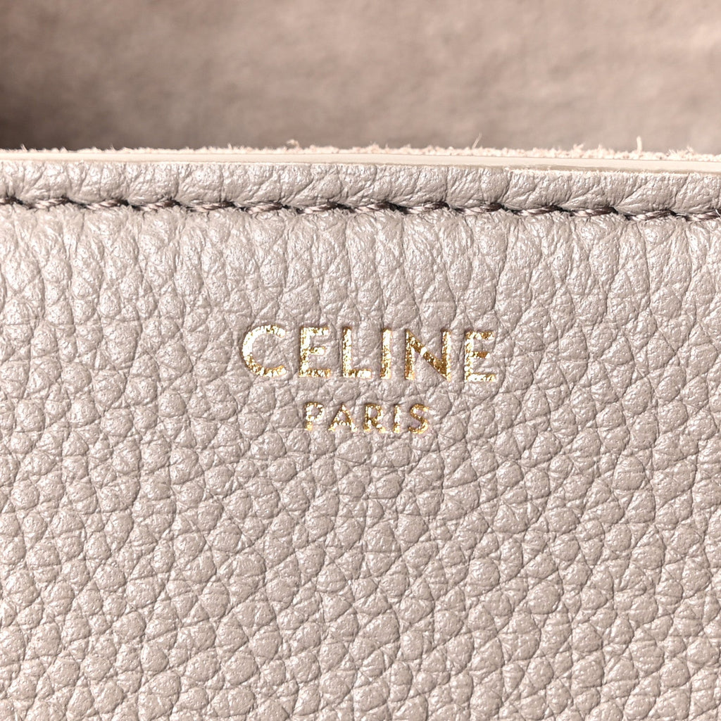 Supple Grained Calfskin Medium Soft 16 Bag Pebble