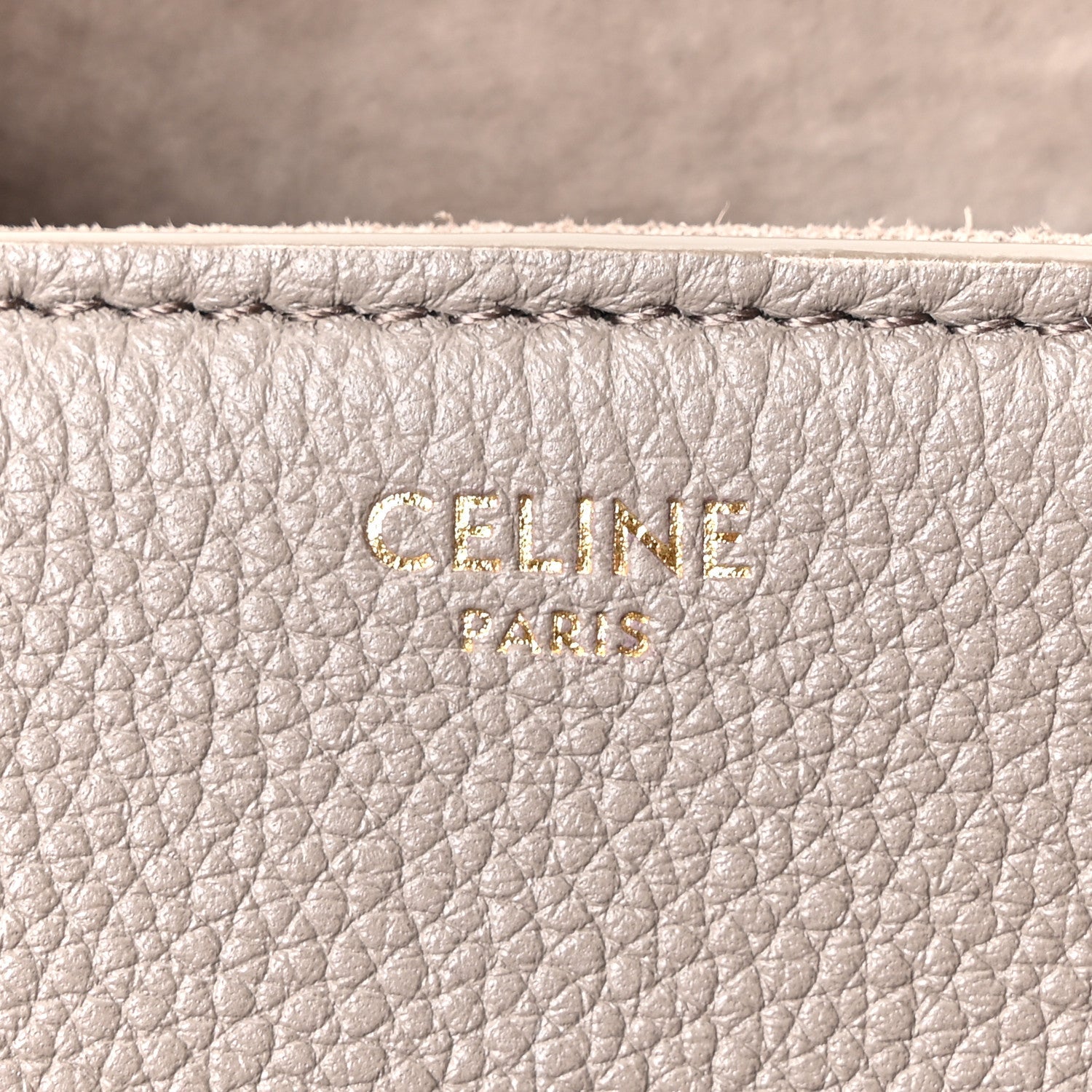 Supple Grained Calfskin Medium Soft 16 Bag Pebble