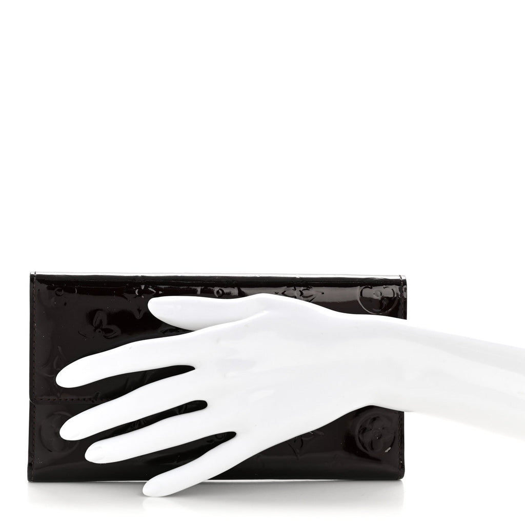 Vernis Porte Tresor International Wallet Amarante