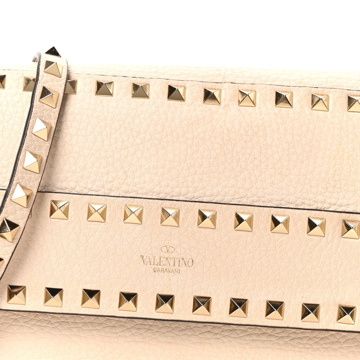 Pebbled Calfskin Rockstud Side Slip Crossbody Ivory