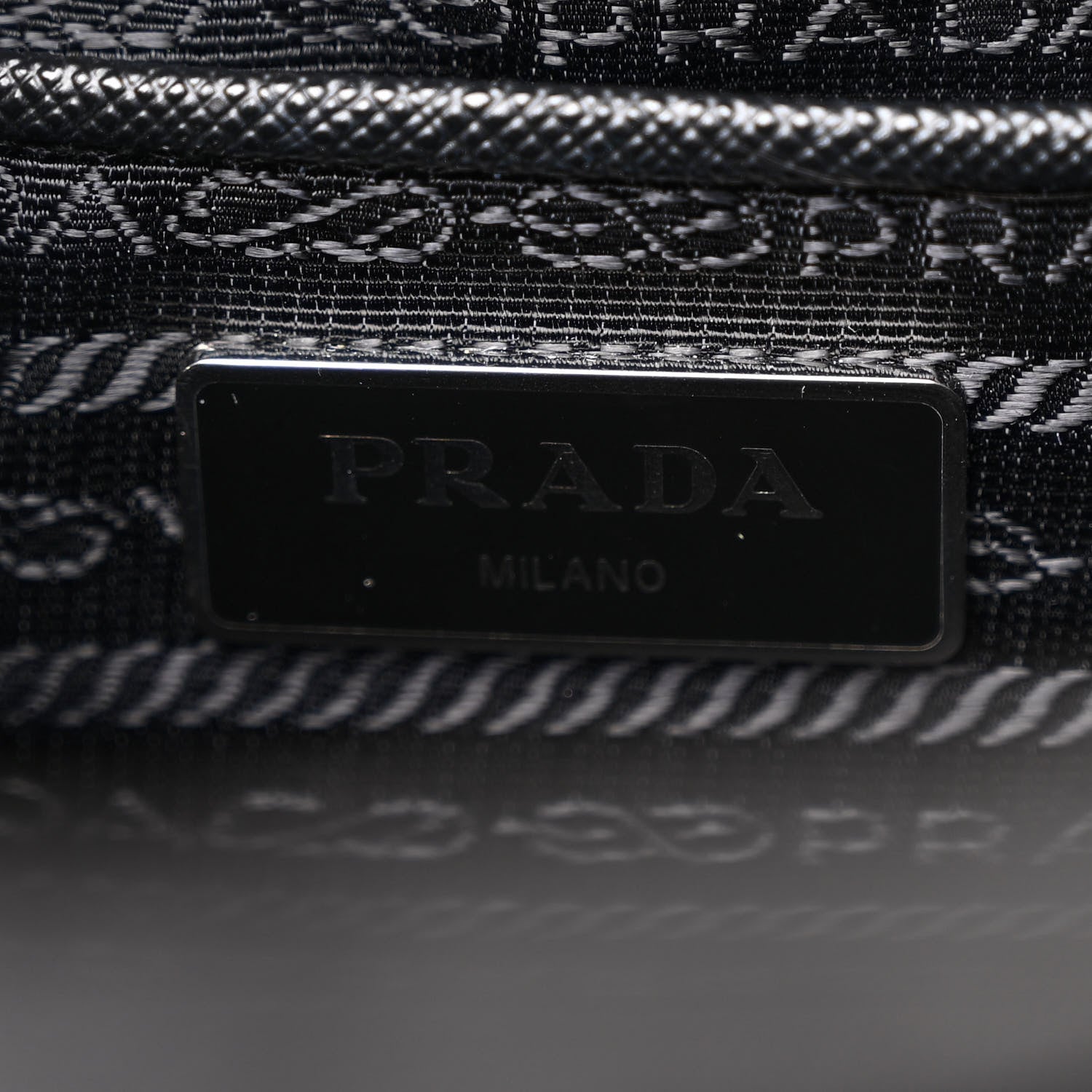 Nylon Tessuto Impuntu Quilted Shoulder Bag Black