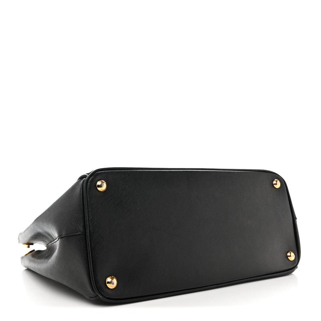 Saffiano Lux Medium Galleria Double Zip Tote Black