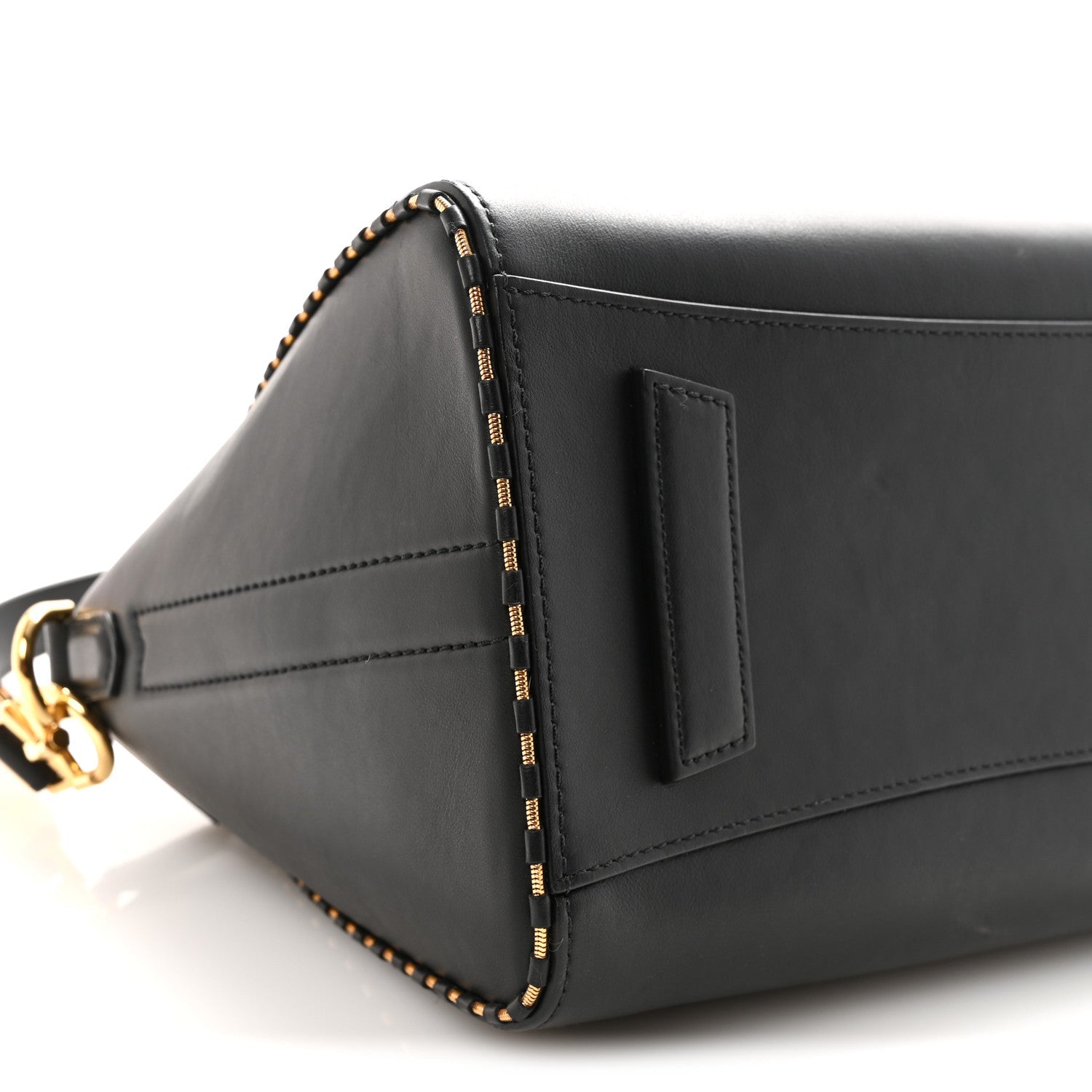 Calfskin Chain Detail Small Antigona Black