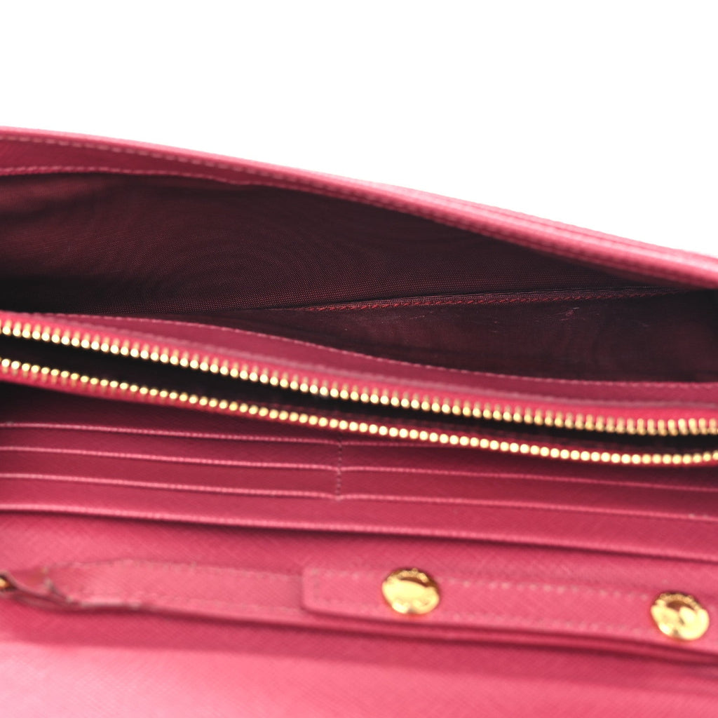 Saffiano Metal Oro Chain Wallet Peonia