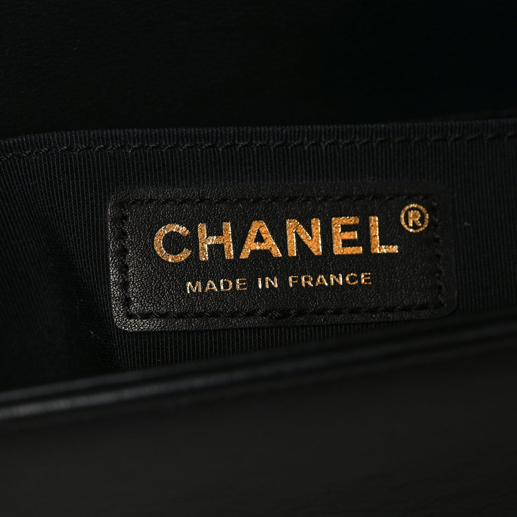 Lambskin Quilted Medium Boy Flap Black