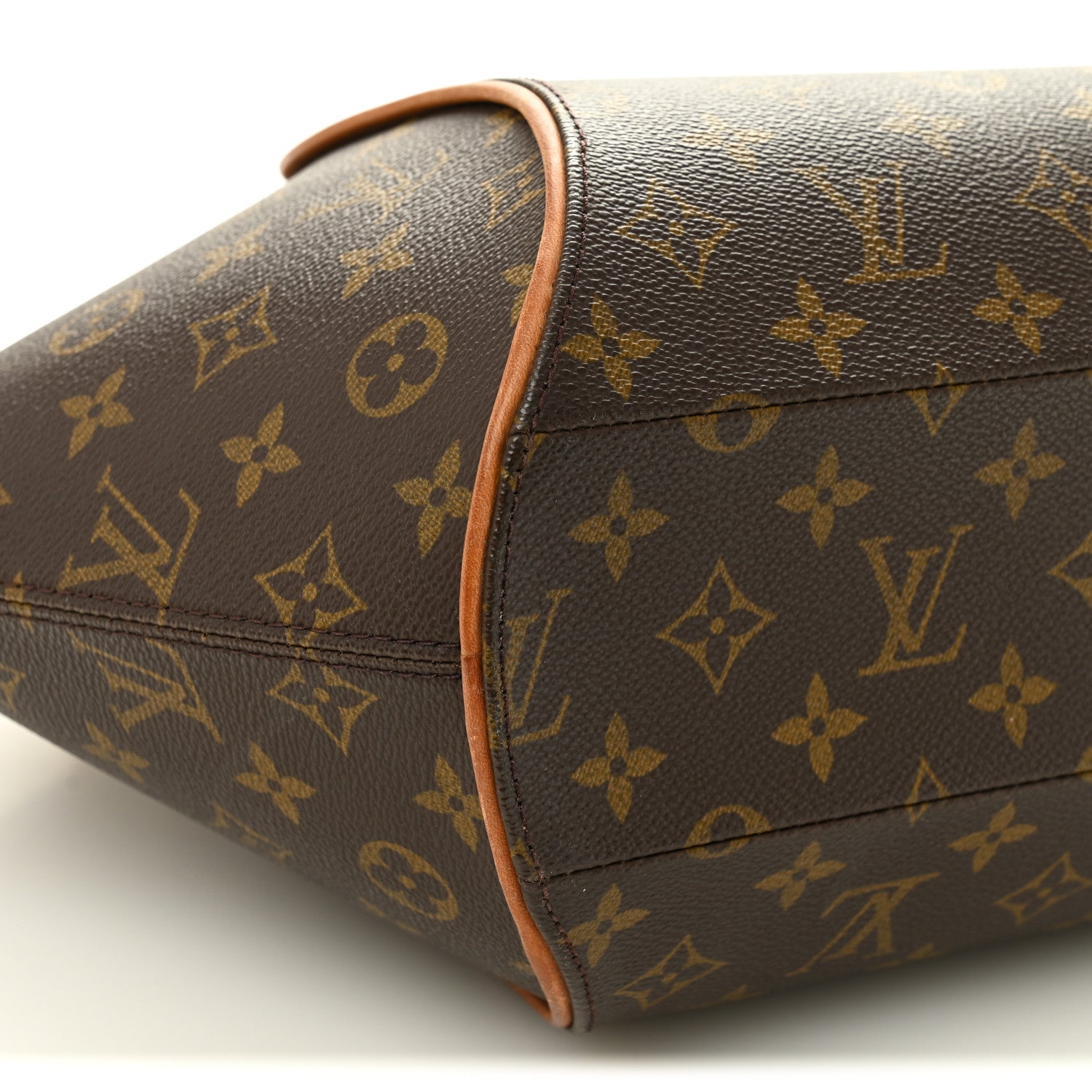 Monogram Ellipse MM