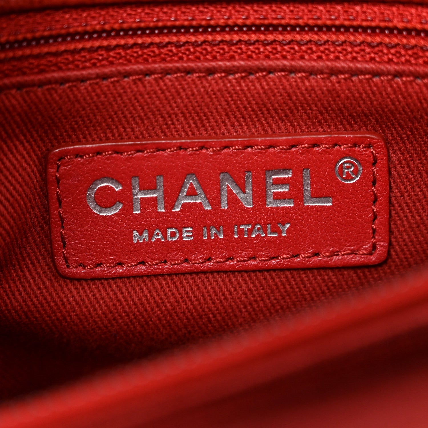 Caviar Quilted Medium Coco Handle Flap Red