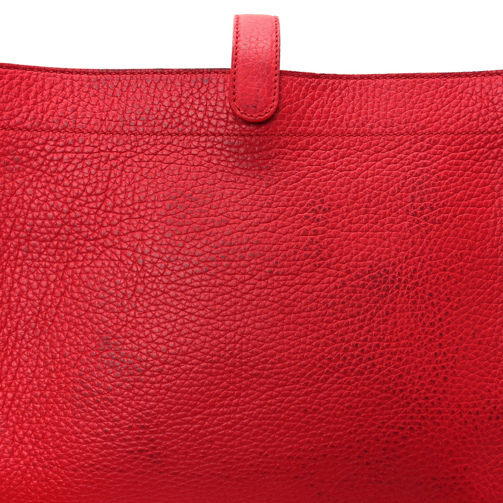 Soft Grained Calfskin Anagram Messenger Bag Red