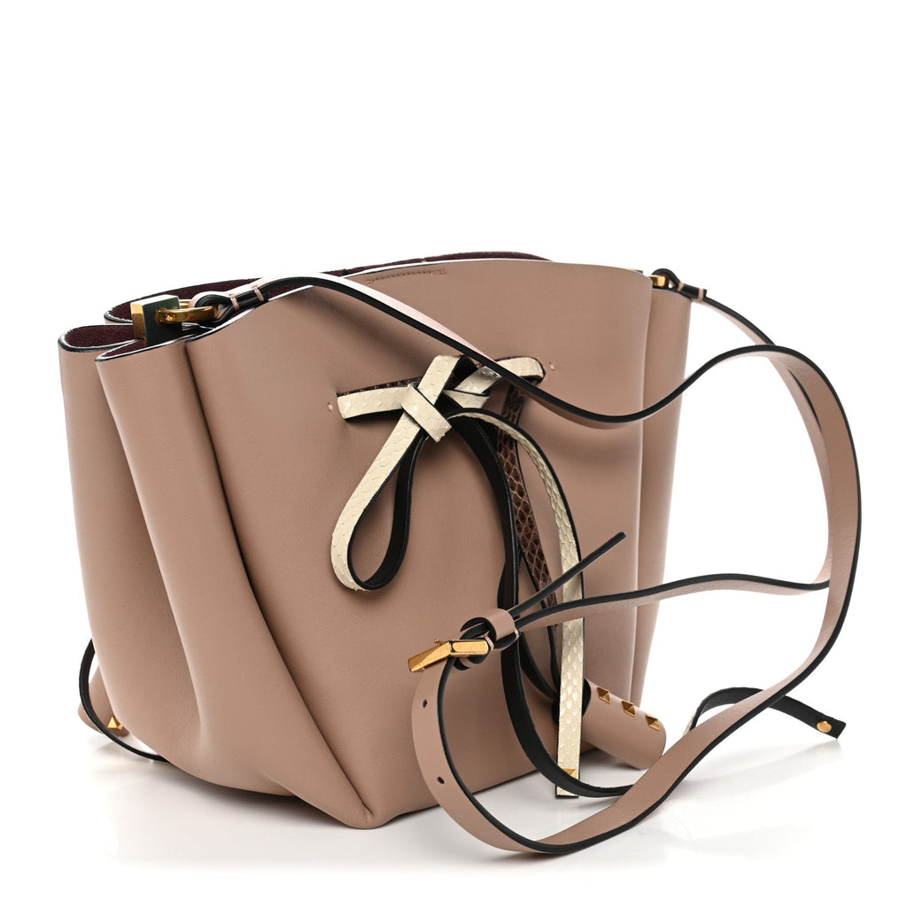 Vitello Ayers VLogo Bucket Bag Rose Cannelle
