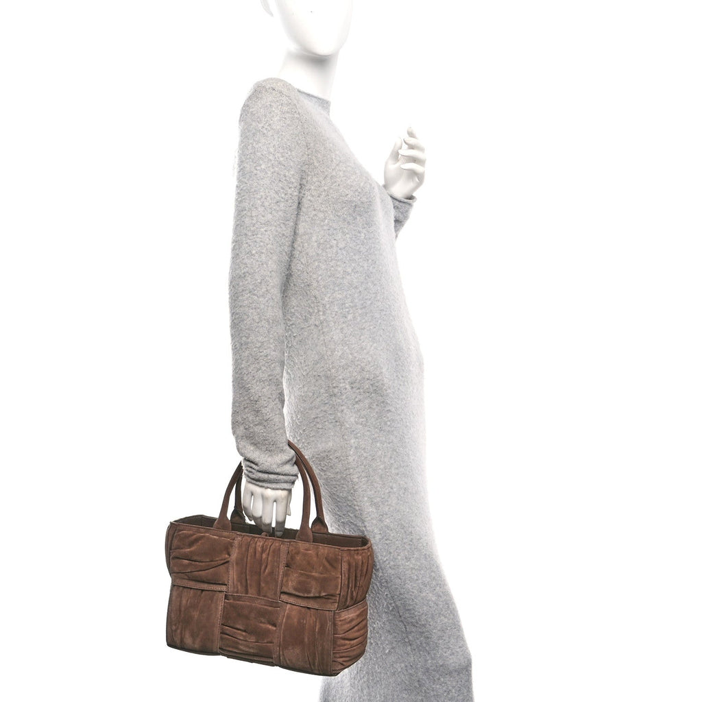 Suede Foulard Intrecciato Small Arco Tote Brownie