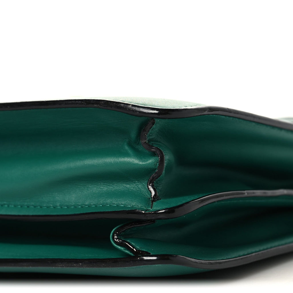 Calfskin Serpenti Forever Medium Shoulder Bag Emerald Green
