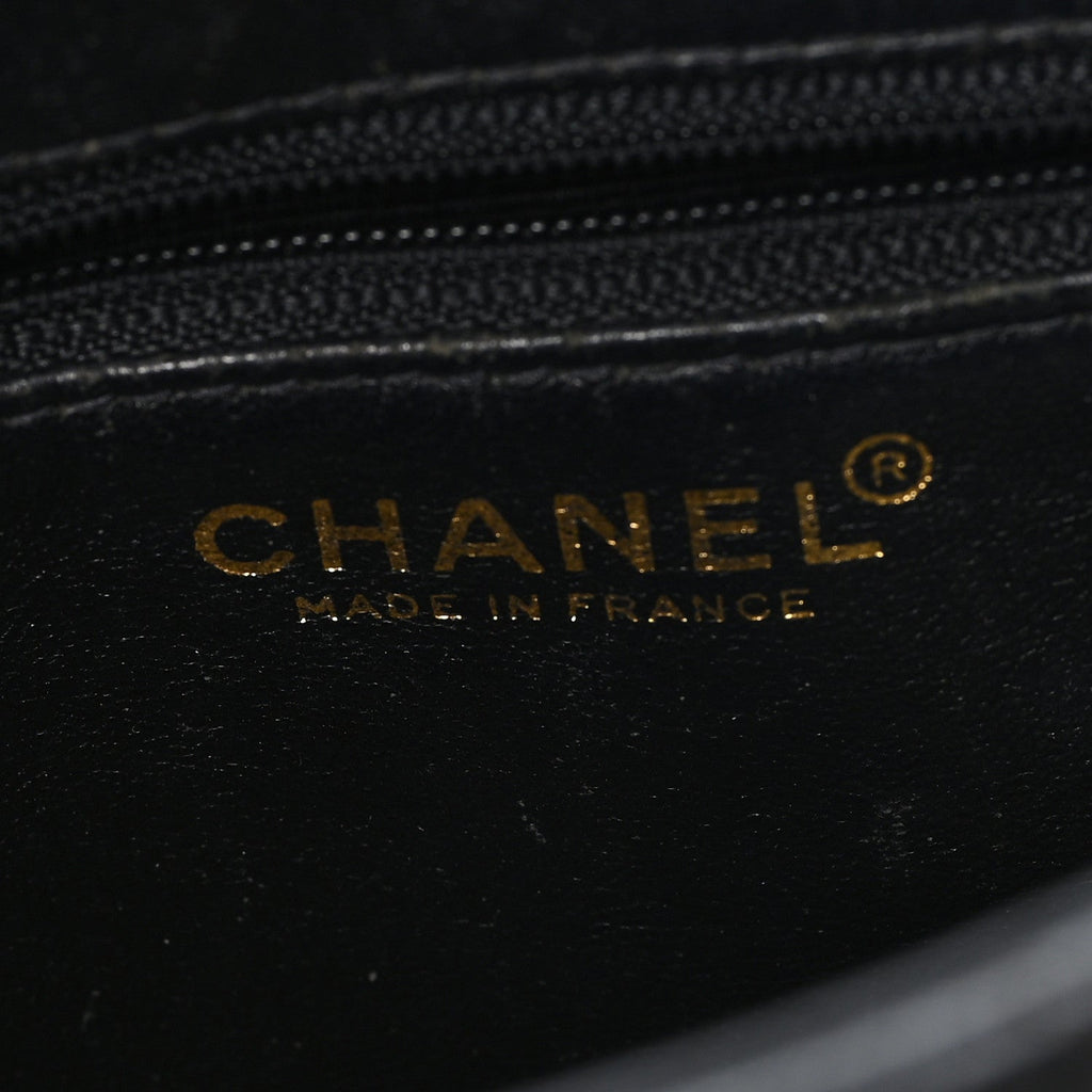 Caviar Quilted Medallion Tote Black