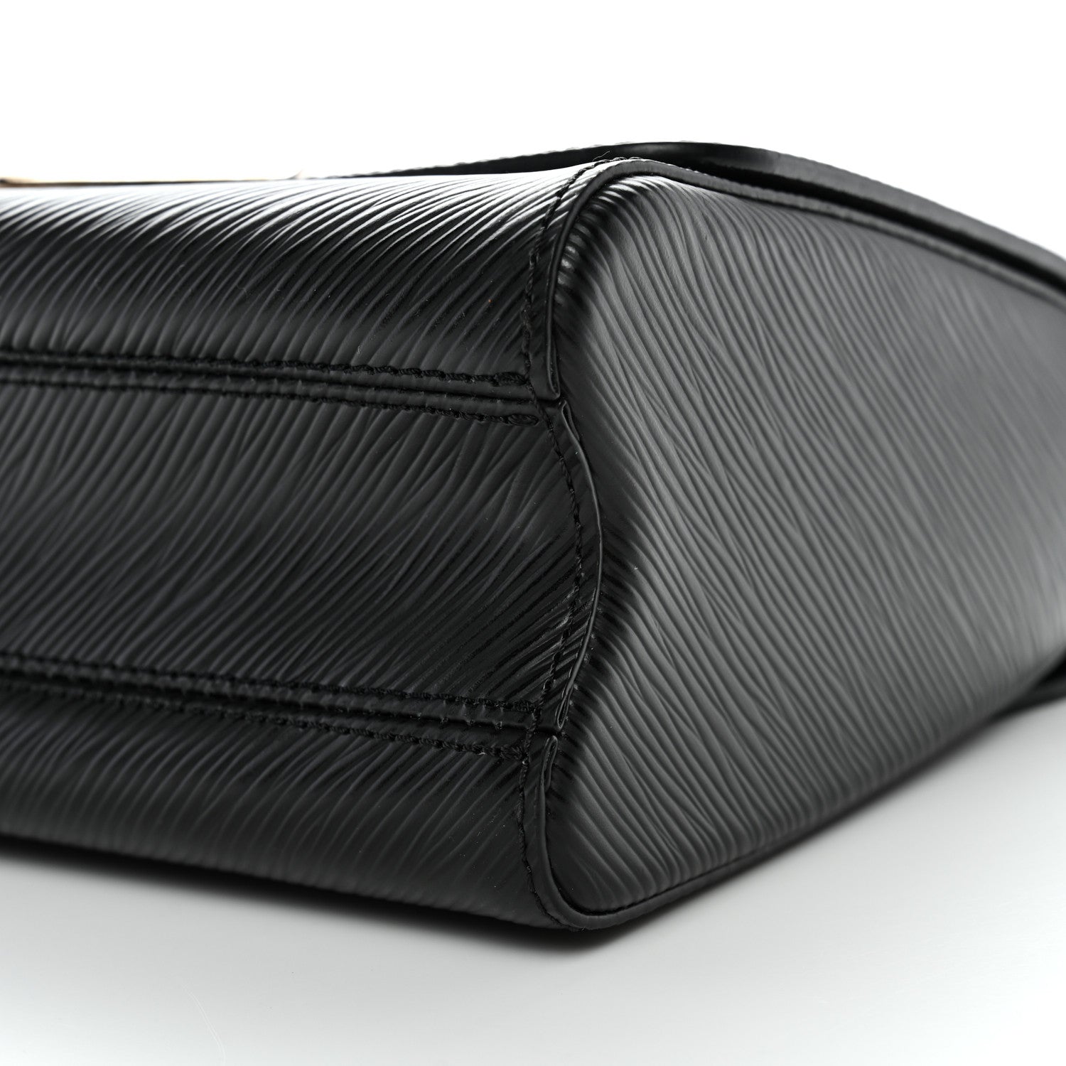 Epi Twist Shoulder Bag MM Black