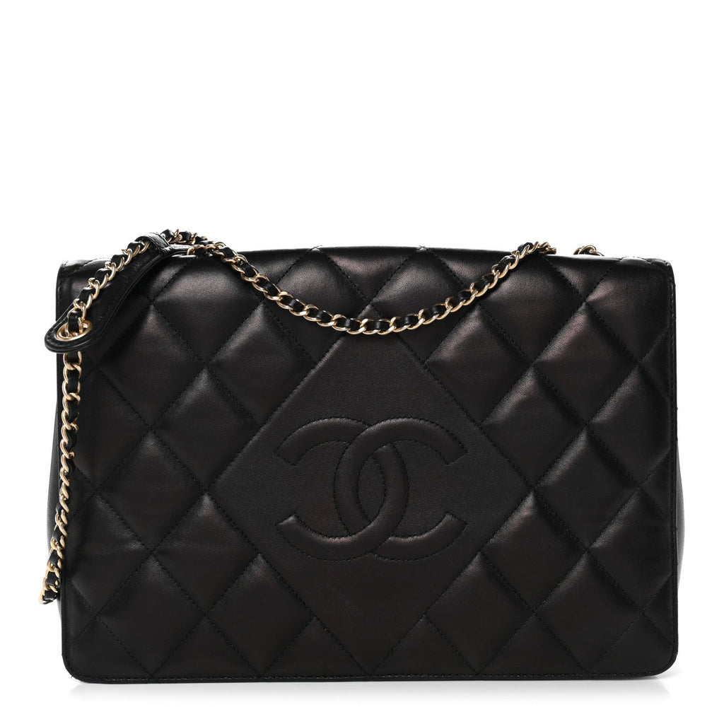 Lambskin Quilted Medium Diamond CC Flap Black