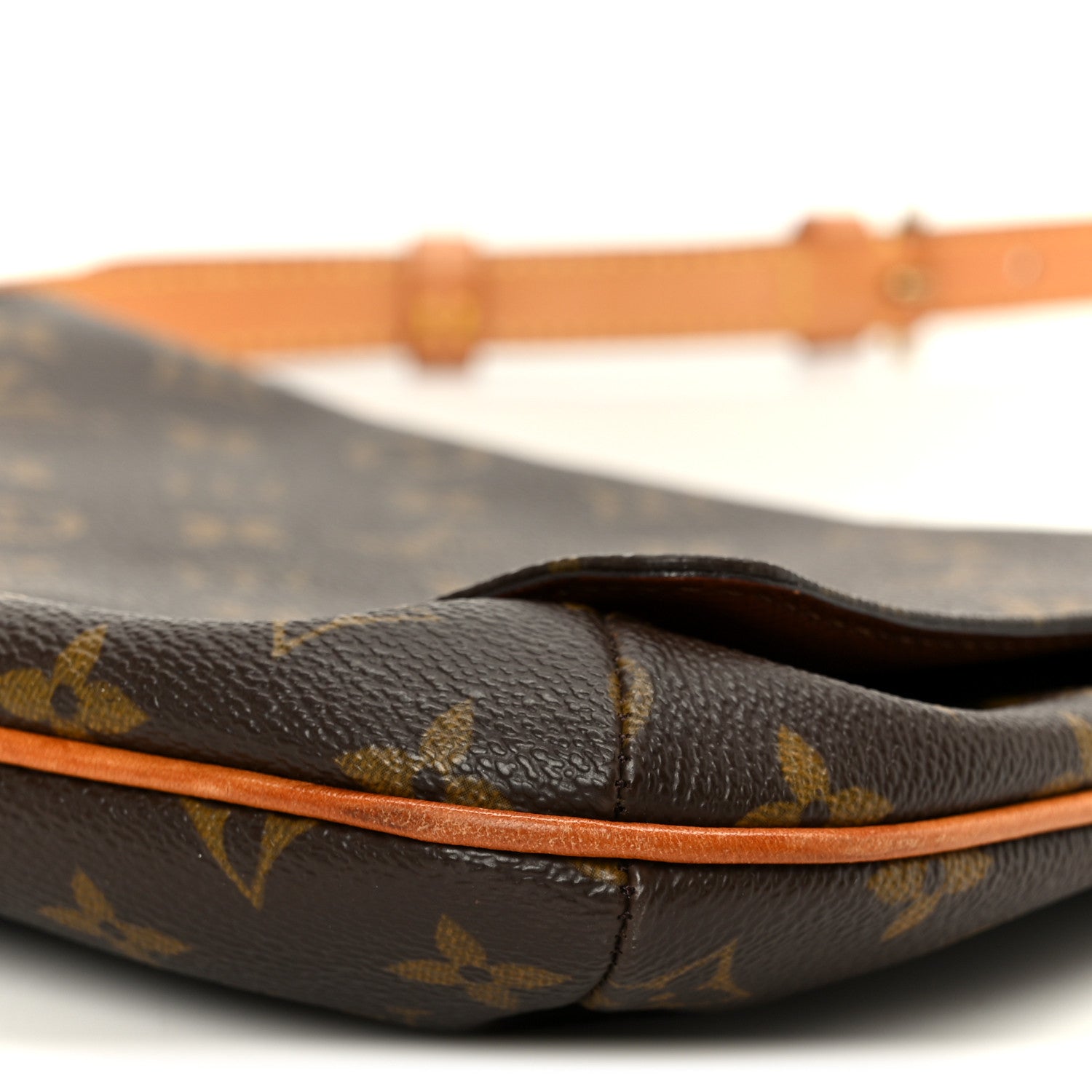 Monogram Musette Tango
