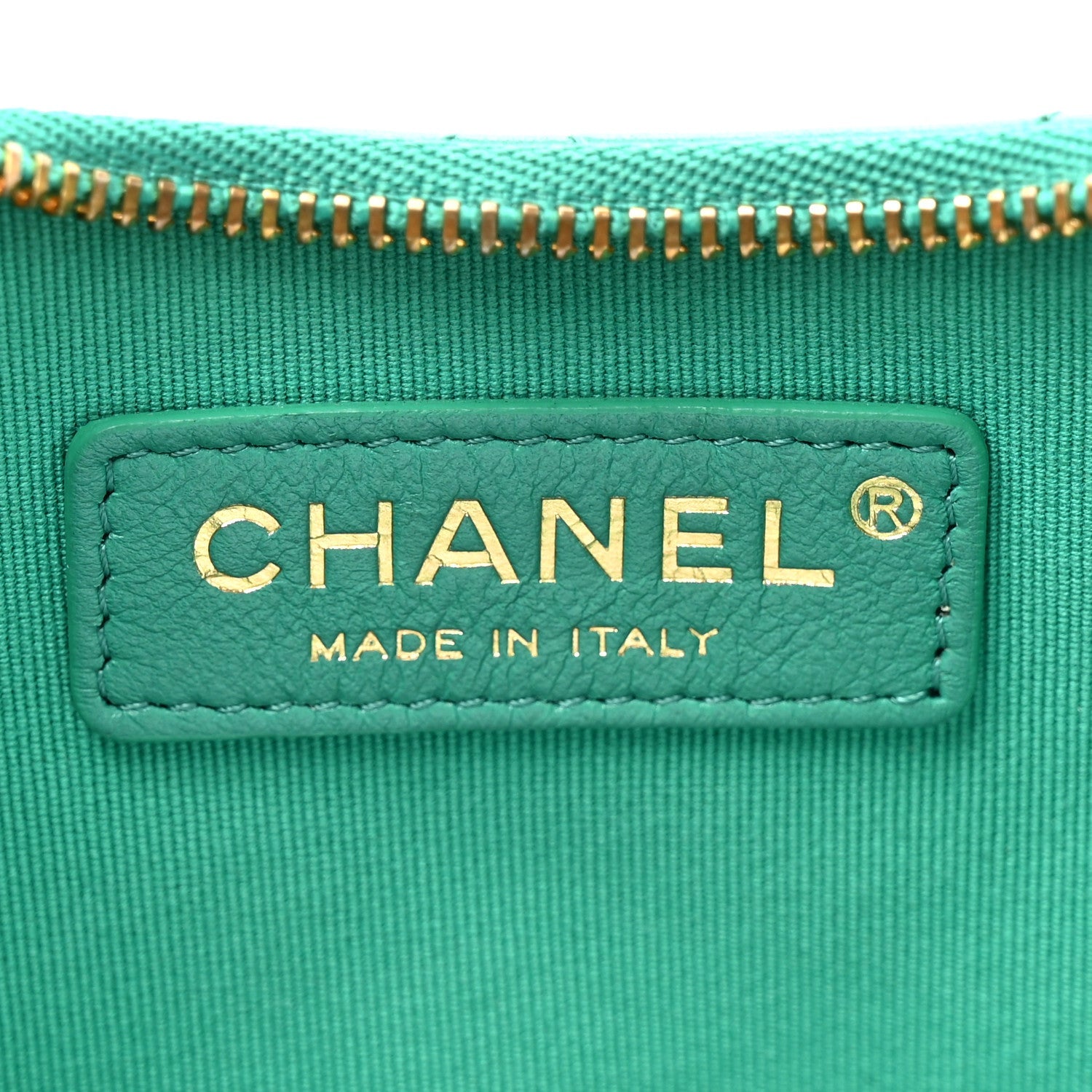Lambskin Quilted Chain Around Hobo Green
