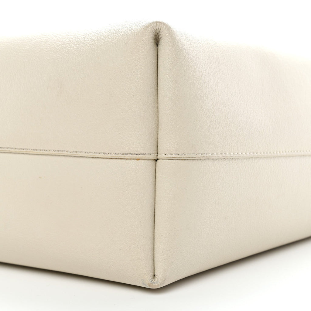Calfskin Large Shopping Tote Porcellana