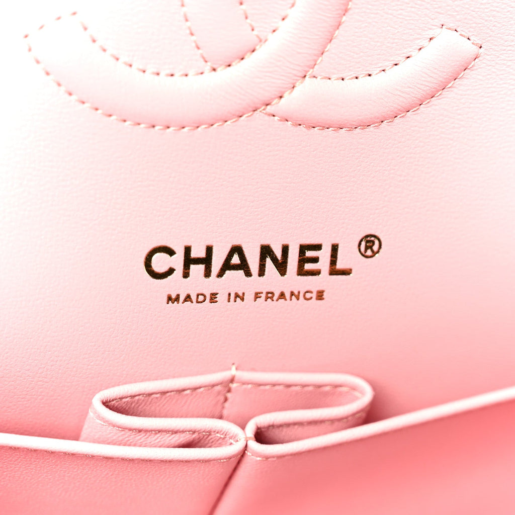 Caviar Quilted Medium Double Flap Light Pink