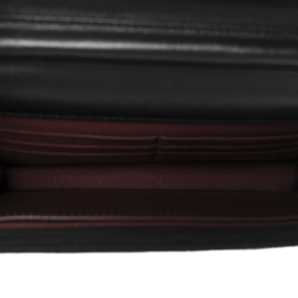 Lambskin Quilted Wallet On Chain WOC Black