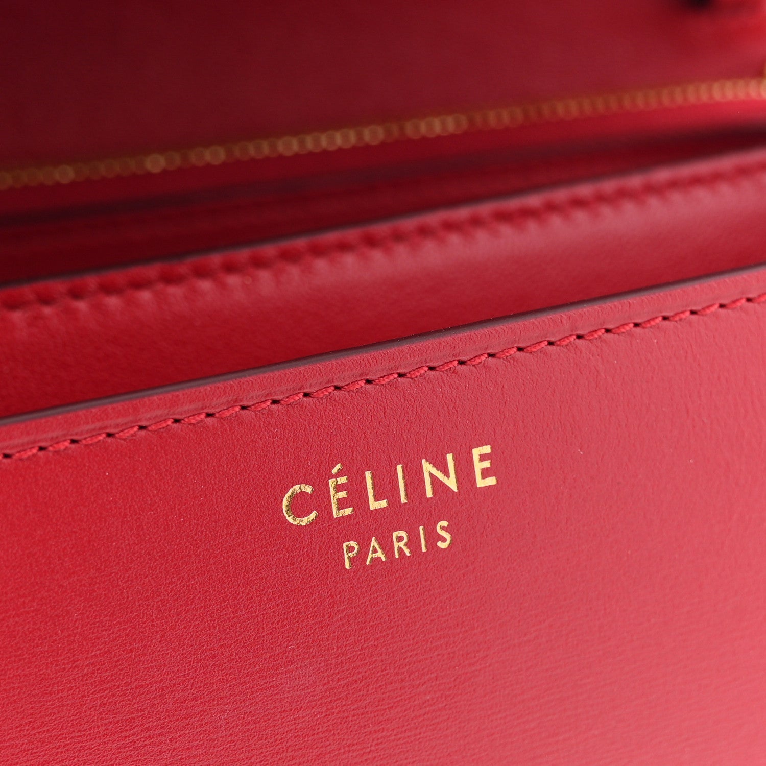 Box Calfskin Medium Classic Box Flap Bag Red