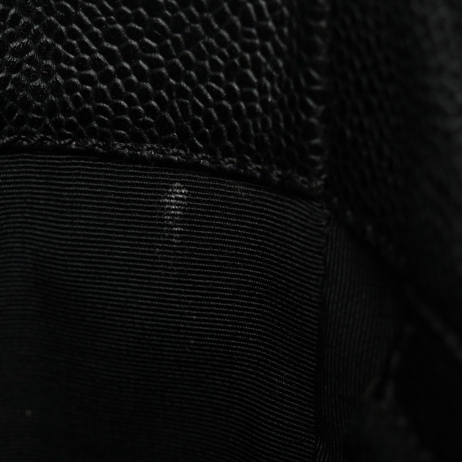 Caviar Quilted Petit Shopping Tote PST Black