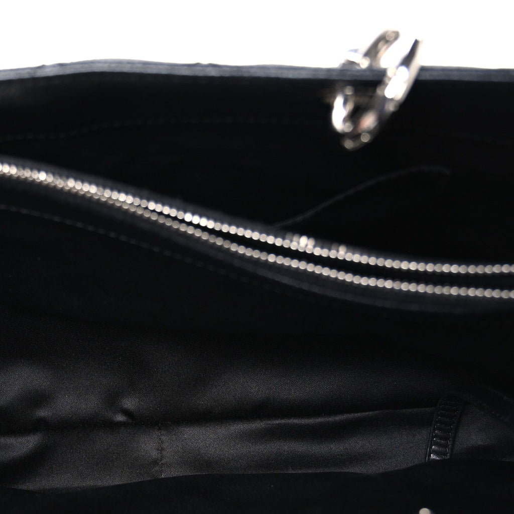 Caviar Quilted Grand Shopping Tote GST Black