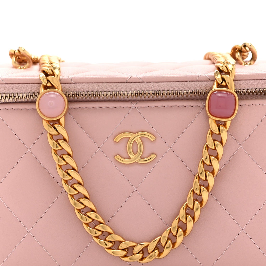 Caviar Quilted Pearl Enamel Small Vanity Case With Chain Light Pink